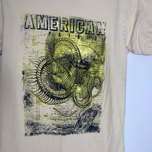 Grunt Style Tan Crewneck American Patriot Graphic Tee Size Medium - Picture 4 of 6